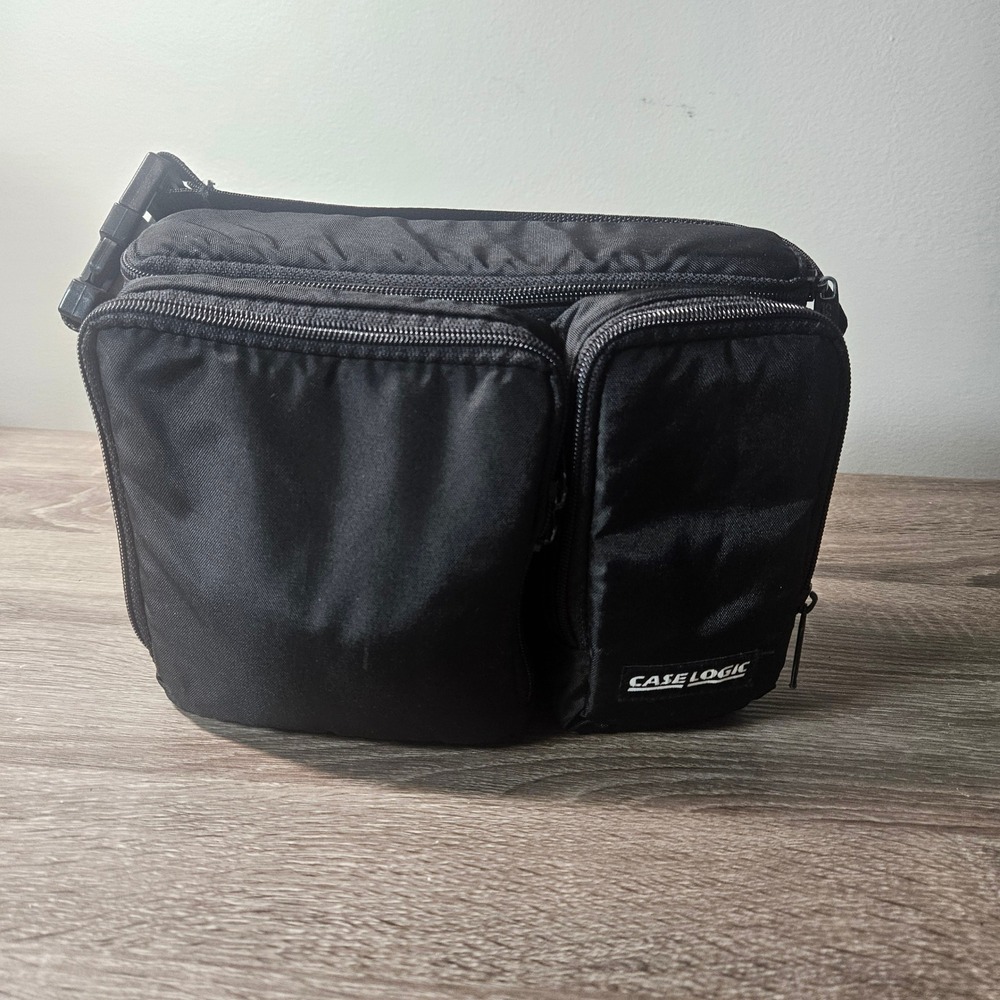 1990s VTG Case Logic CD Player Padded carry Case DM2 travel bag 10" black